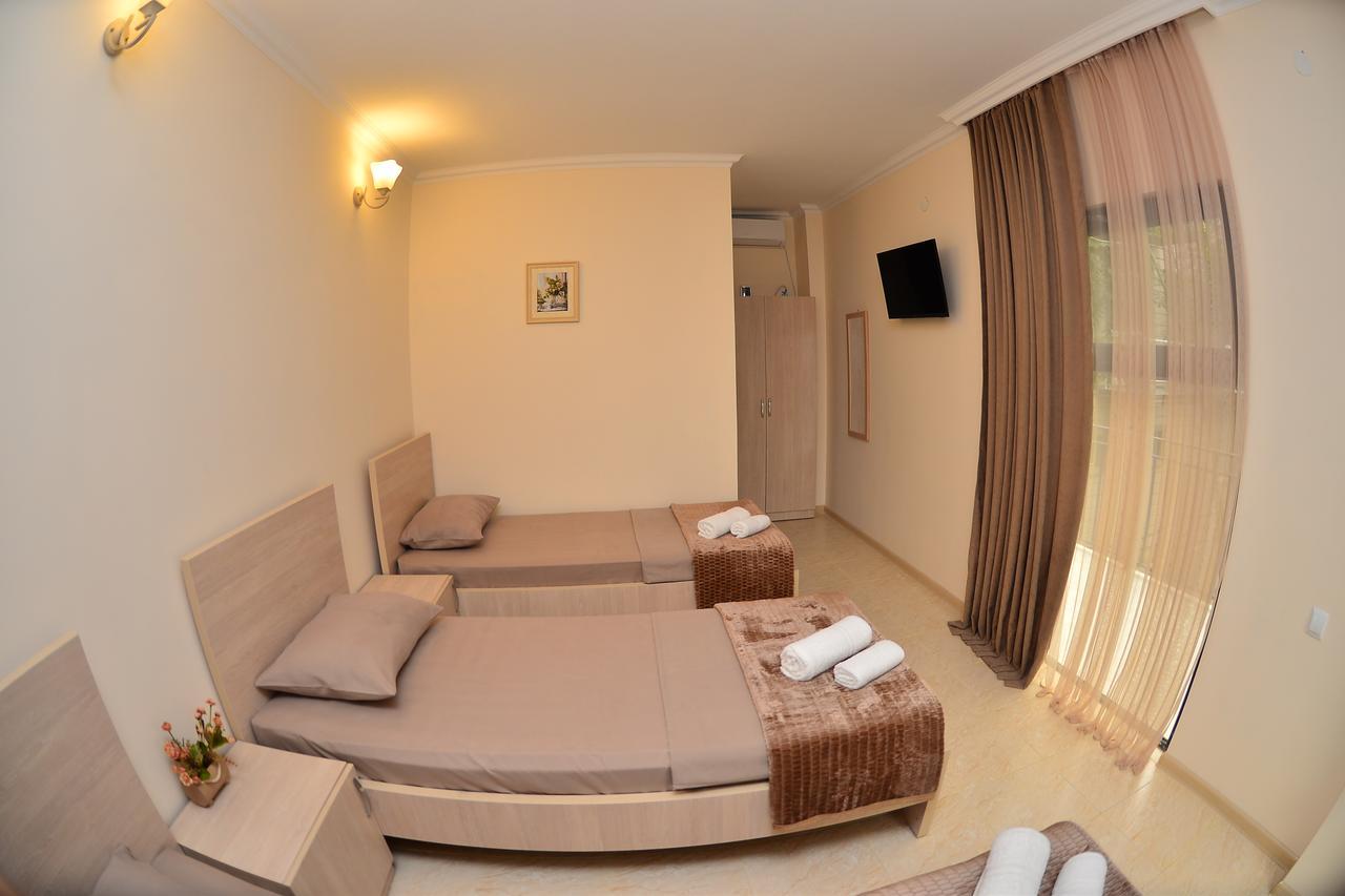 Hotel Gori 科布列季 外观 照片