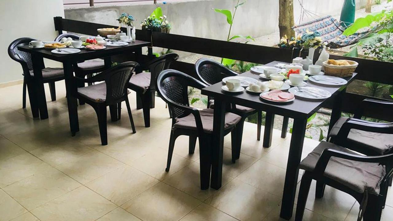 Hotel Gori 科布列季 外观 照片